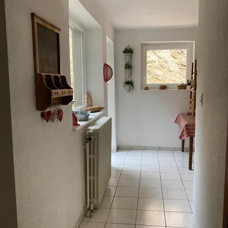Aux De L'etang Apartment *